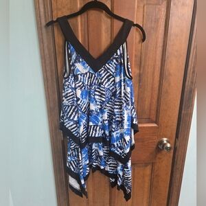 Monroe & Main Blue and Black Abstract Blouse